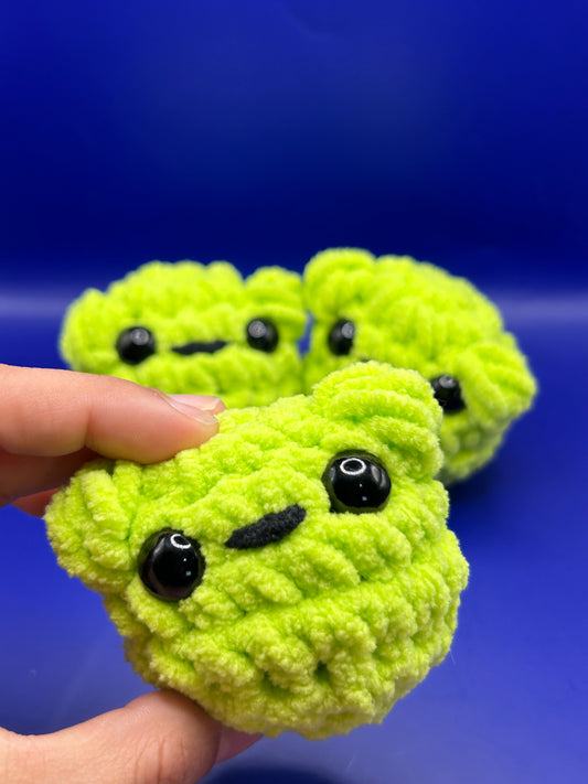 Mini Frog Plushie, Frog , Green Frog